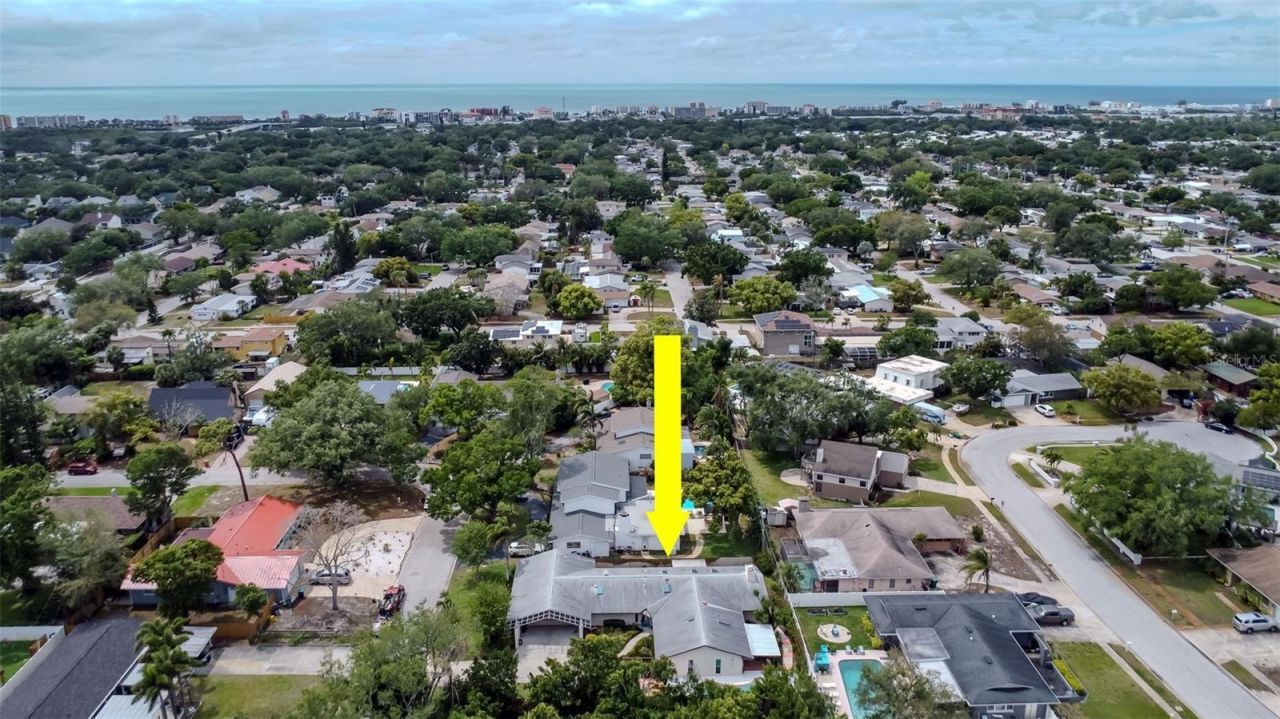 8233 Forest Circle, Seminole, FL 33776 Photo