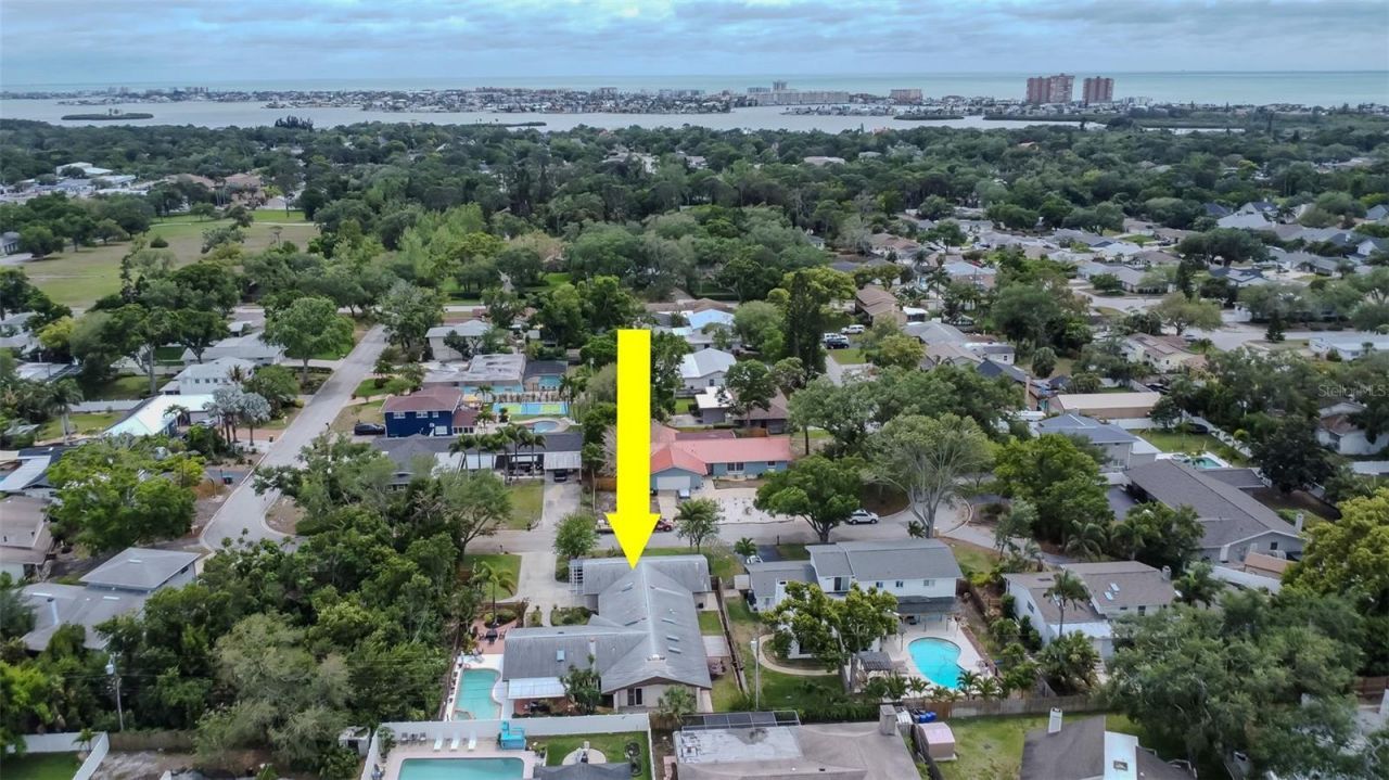 8233 Forest Circle, Seminole, FL 33776 Photo