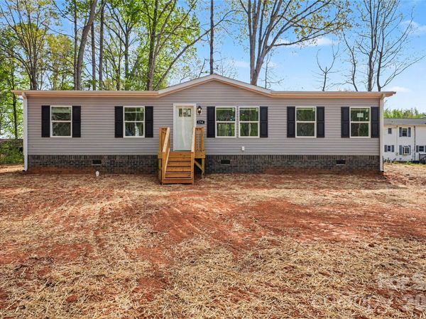 154 Silhouette Lane, Statesville, NC 28625