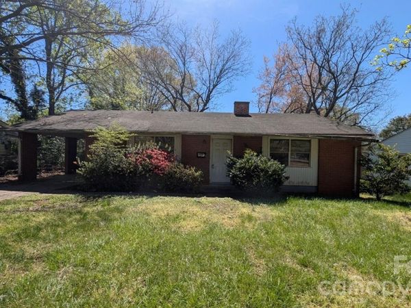 2715 Southwest Boulevard , Charlotte, NC 28216