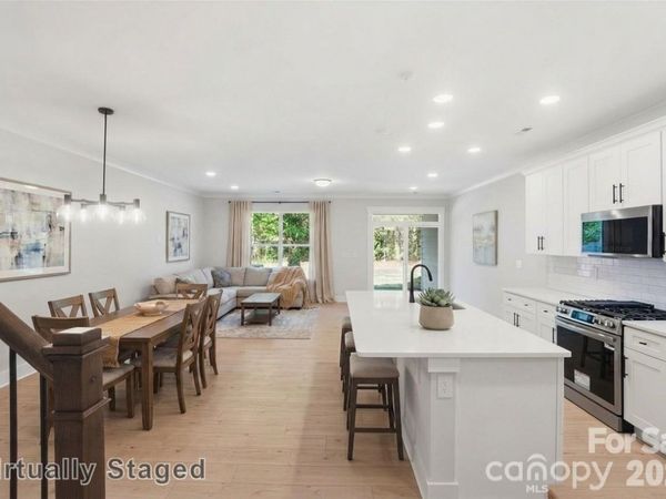 131 Viburnum Road, Waxhaw, NC 28173