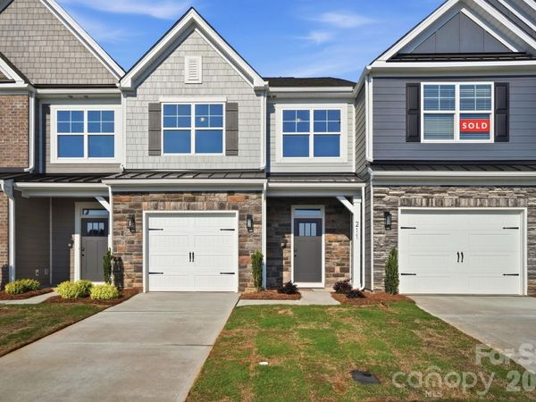 211 Viburnum Road, Waxhaw, NC 28173