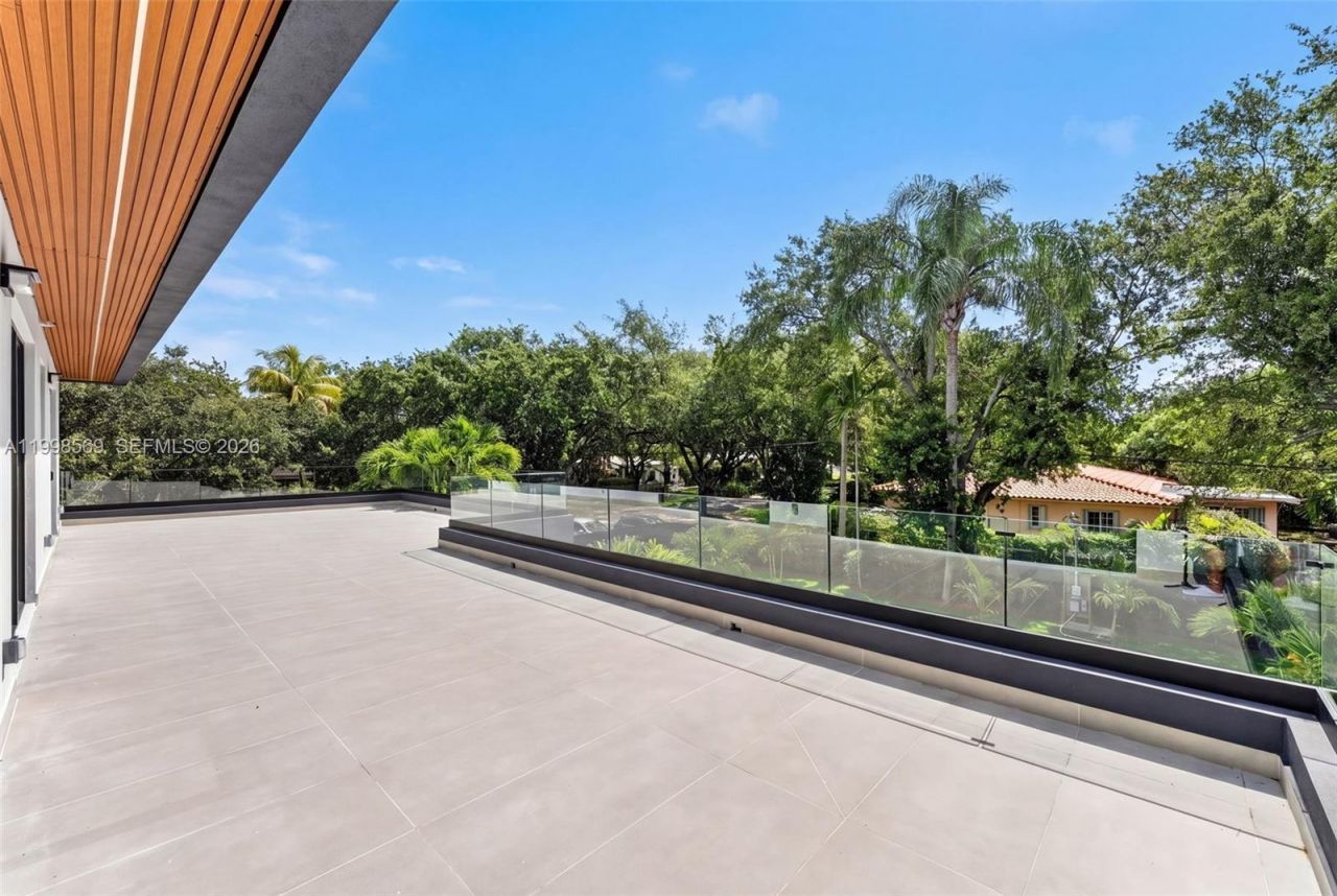 9833 N Miami Ave, Miami Shores, FL 33150 Photo
