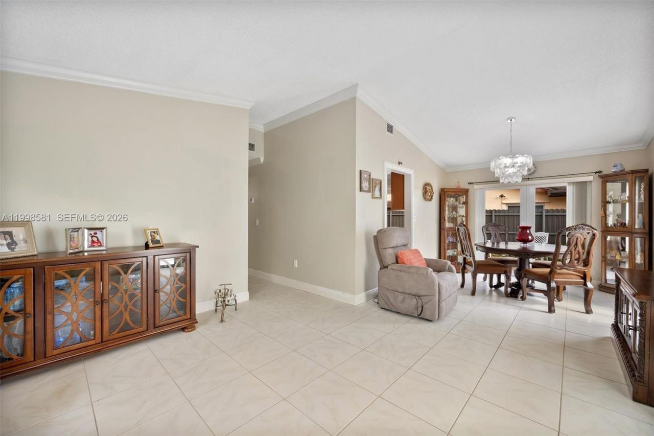 4218 SW 138th Ct, Miami, FL 33175 Photo