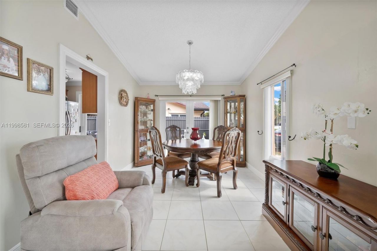 4218 SW 138th Ct, Miami, FL 33175 Photo