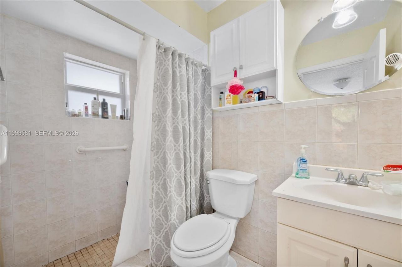 4218 SW 138th Ct, Miami, FL 33175 Photo