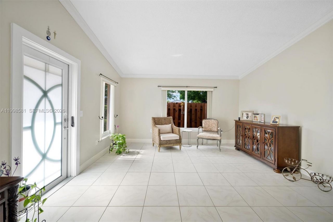 4218 SW 138th Ct, Miami, FL 33175 Photo