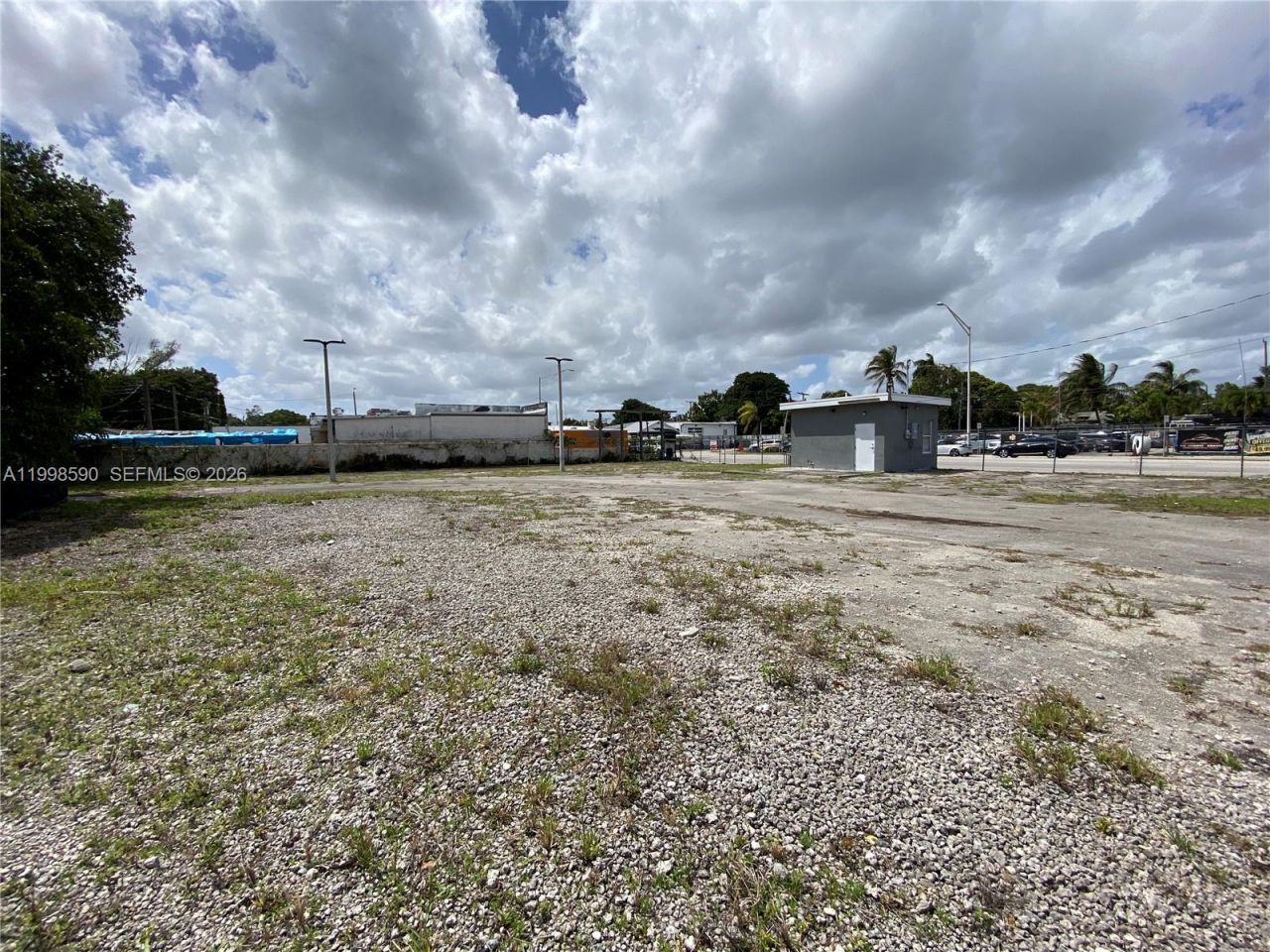 300 NW 79th St, Miami, FL 33150 Photo