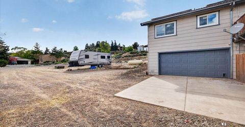 7730 Tamra Drive, Reno, NV 89506 Photo