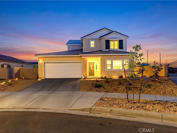 44325 Moccasin Place, Lancaster, CA 93536