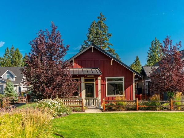 233 W Heising Drive, Sisters, OR 97759