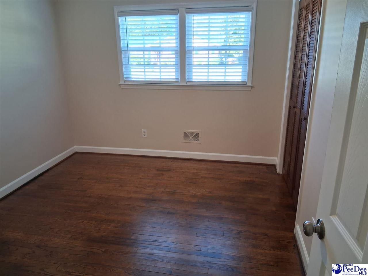 1225 Manorway Drive Photo 11