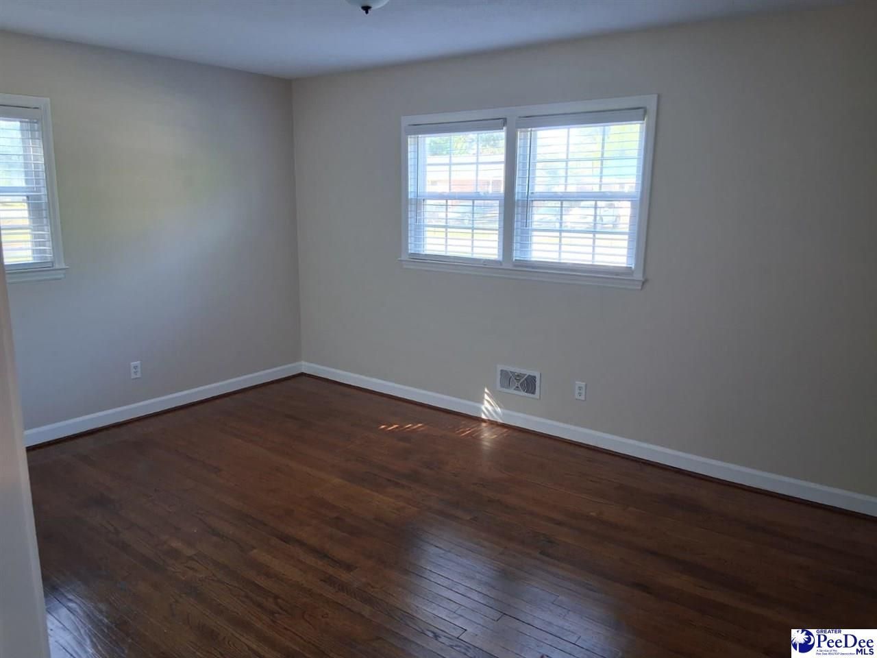 1225 Manorway Drive Photo 14