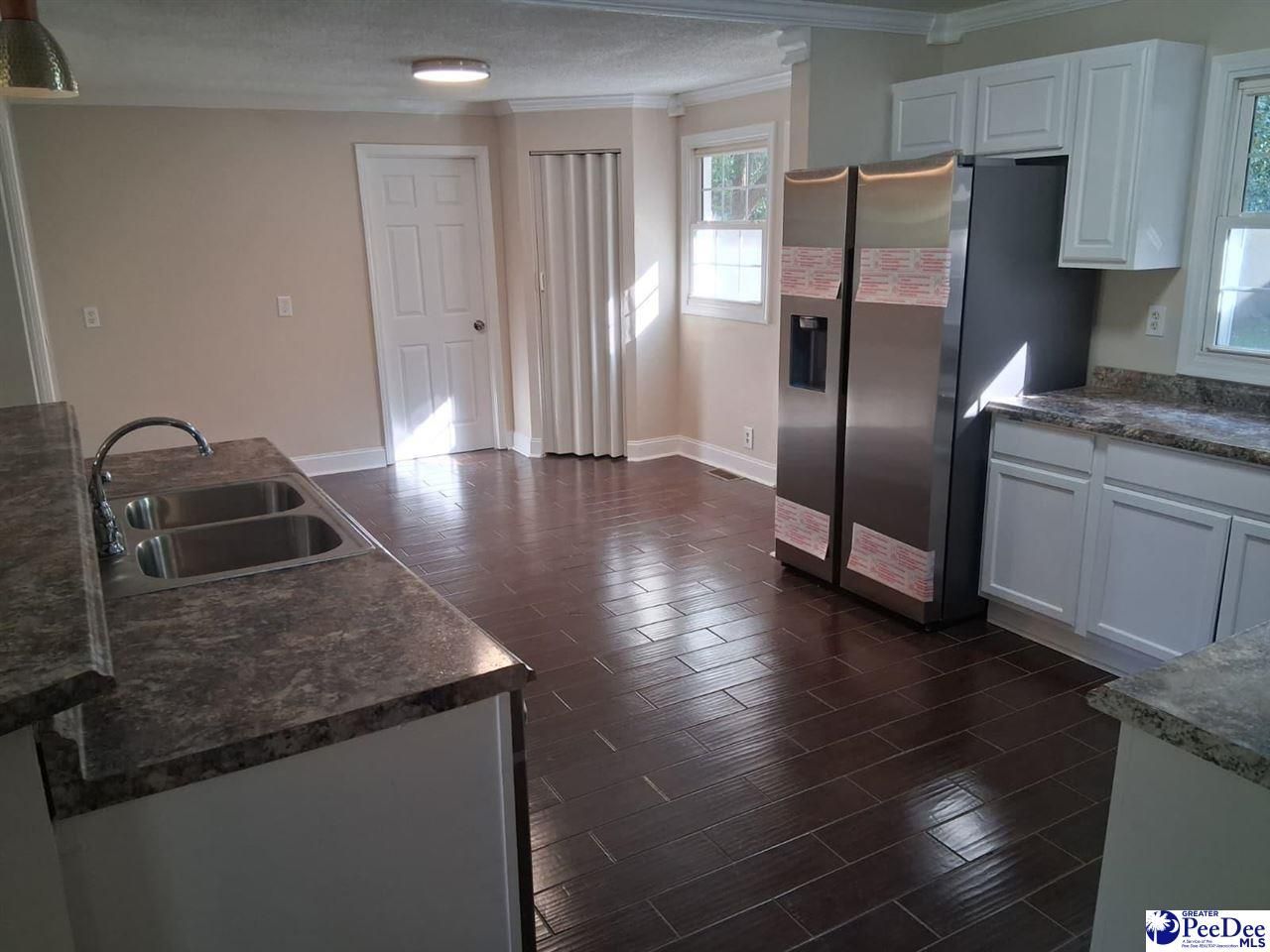 1225 Manorway Drive Photo 4