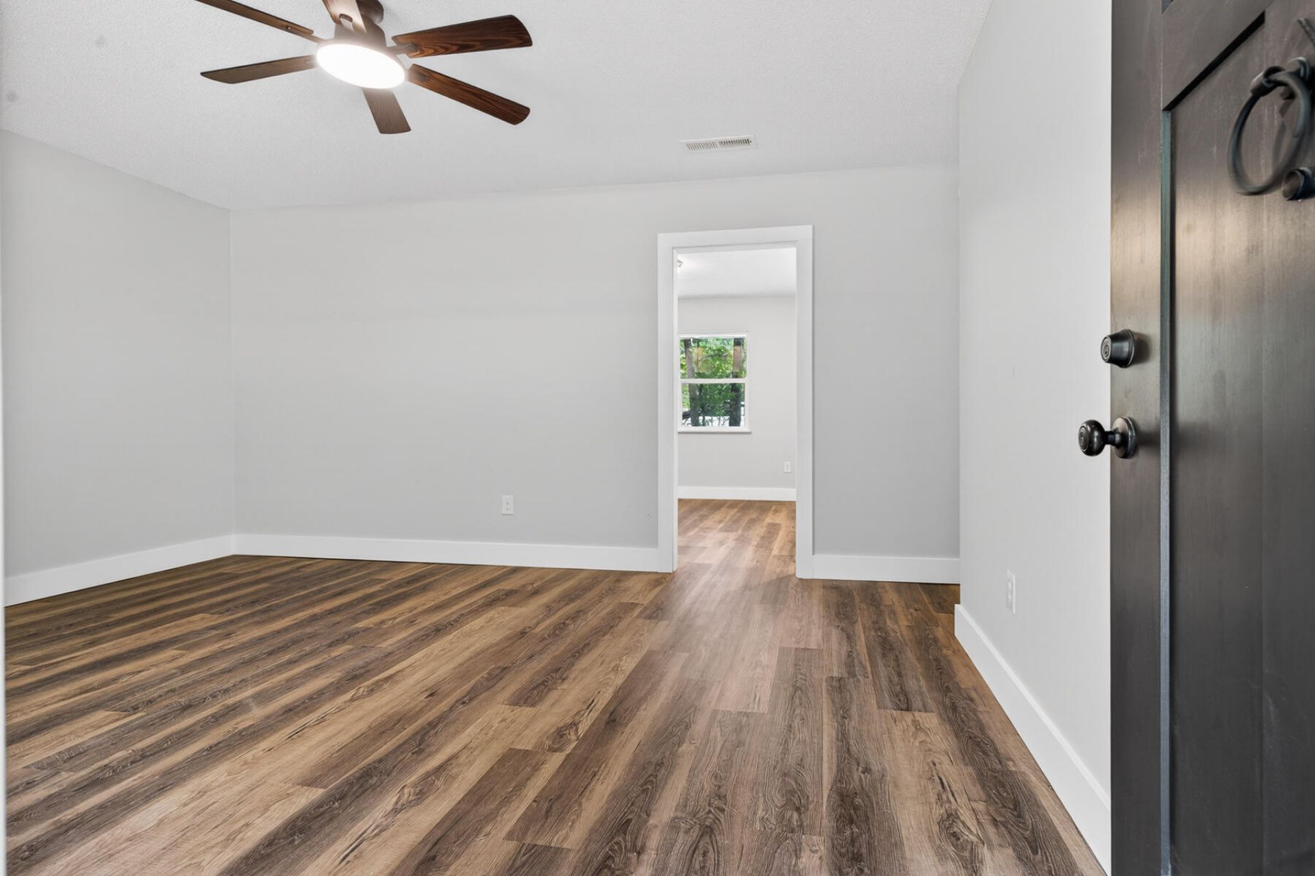 217 Tupperway Drive Photo 14