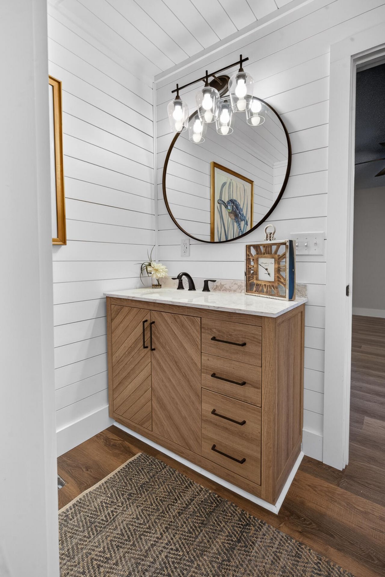 217 Tupperway Drive Photo 26