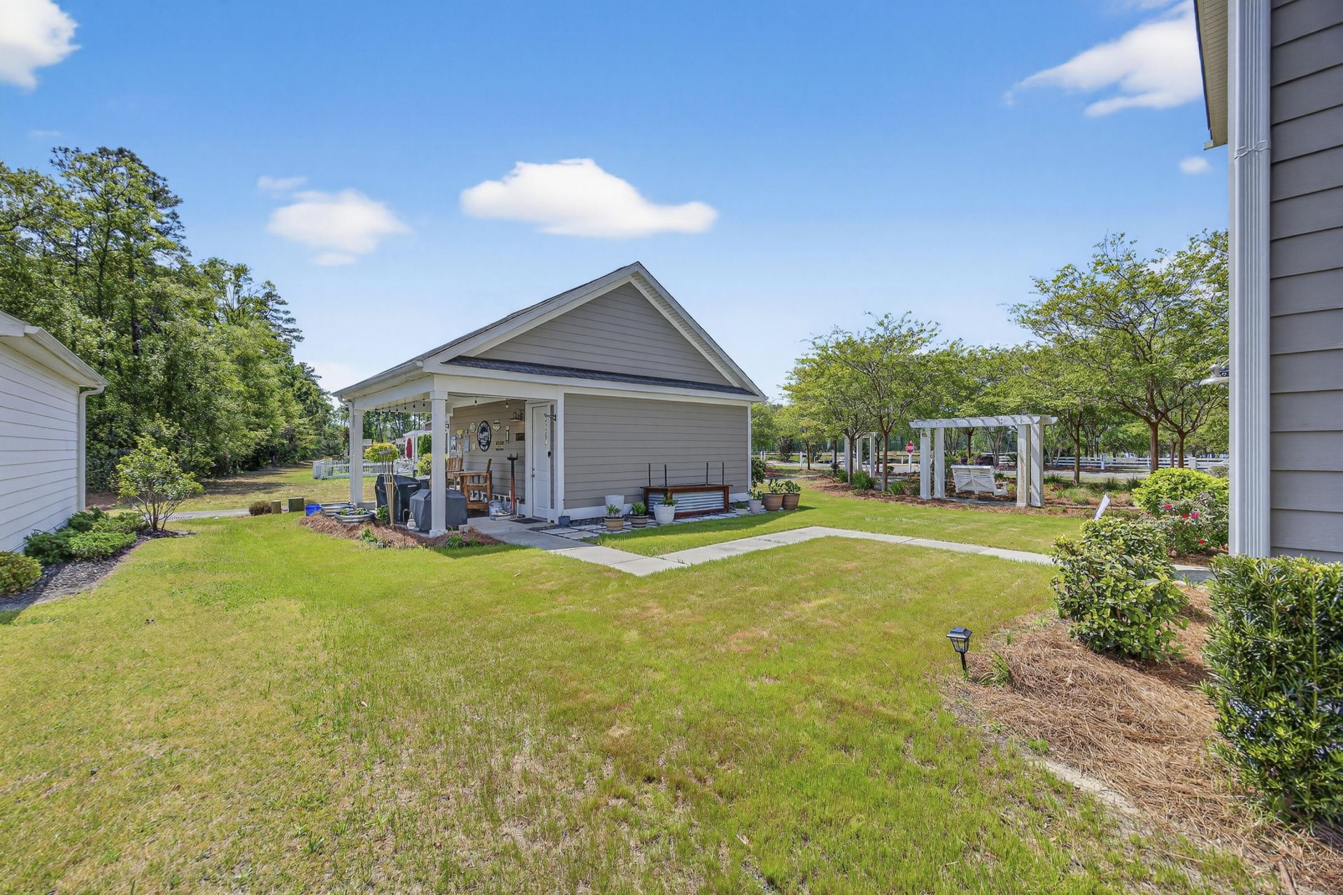 165 Village Ponds Drive Photo 32