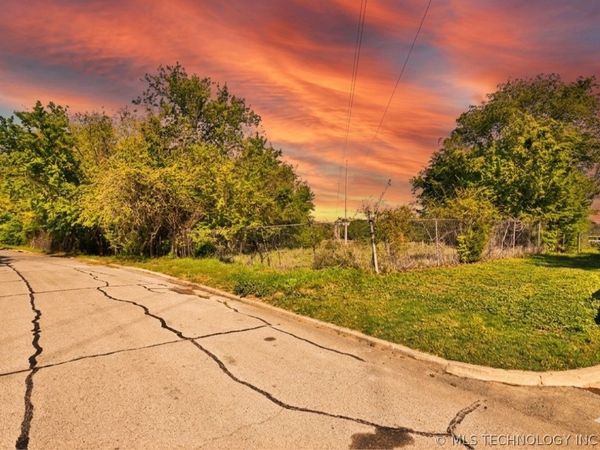 136th Place , Glenpool, OK 74033