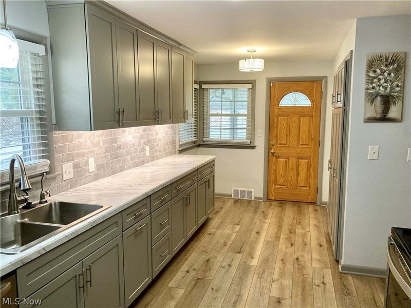 2305 S Schenley Avenue, Youngstown, OH 44511 Photo 25