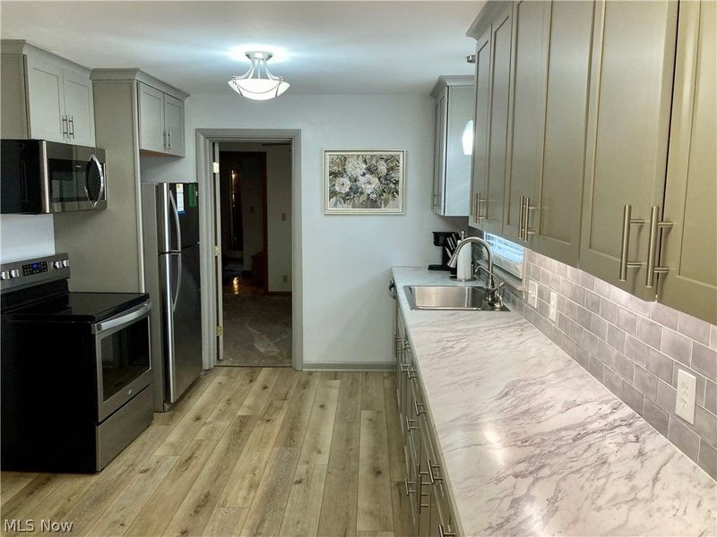 2305 S Schenley Avenue, Youngstown, OH 44511 Photo 27