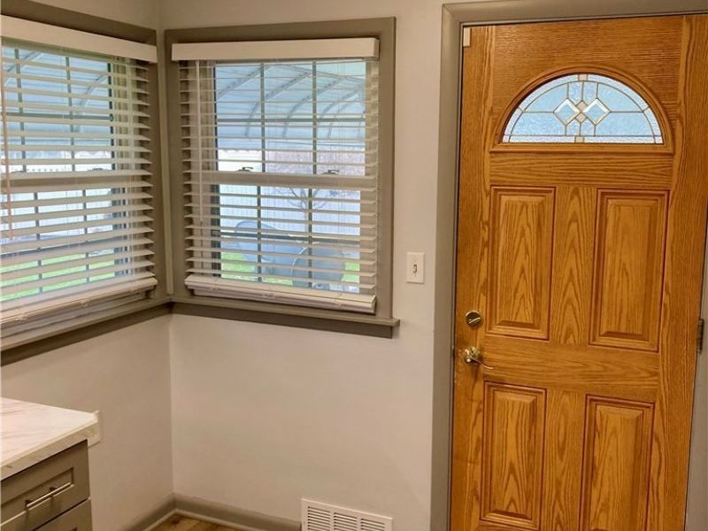 2305 S Schenley Avenue, Youngstown, OH 44511 Photo 4