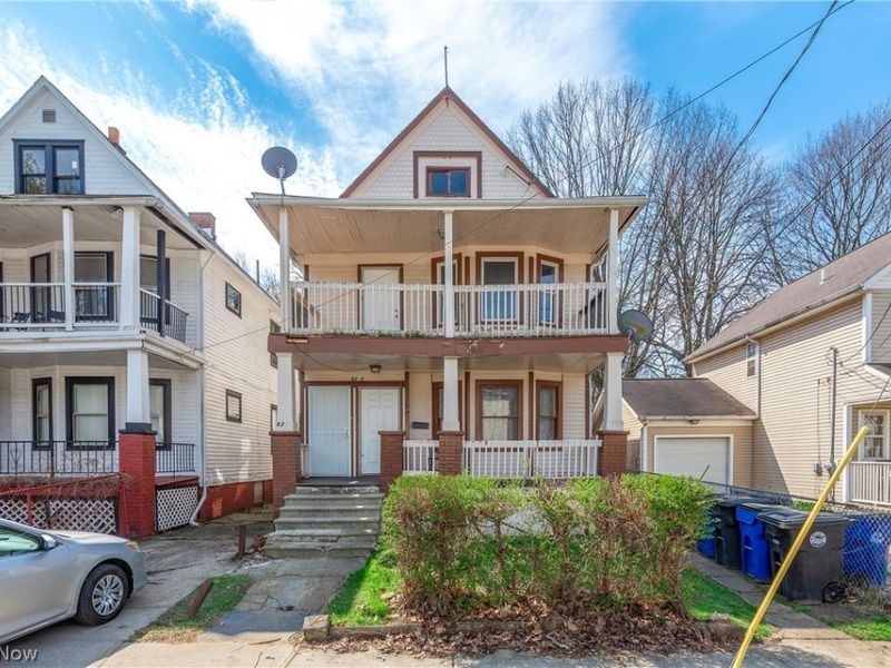 8206 Crumb Avenue, Cleveland, OH 44103 Photo 2