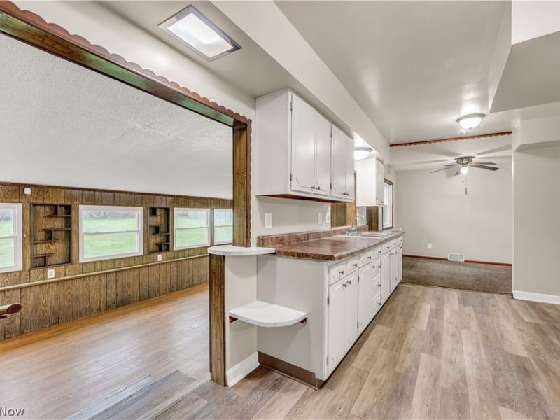 25121 Price Road, Bedford Heights, OH 44146 Photo 14