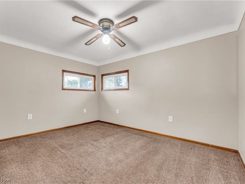 25121 Price Road, Bedford Heights, OH 44146 Photo 17