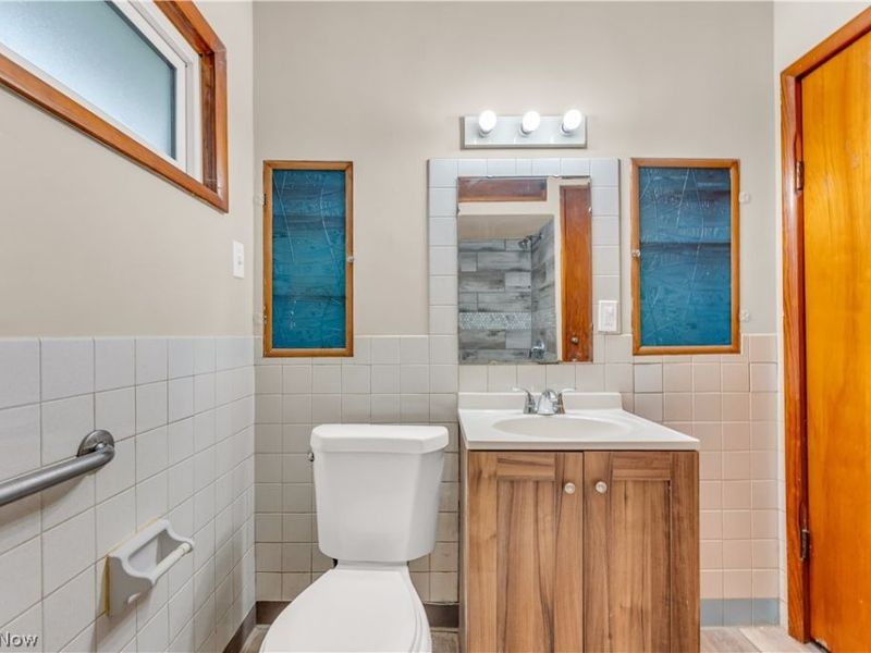 25121 Price Road, Bedford Heights, OH 44146 Photo 21