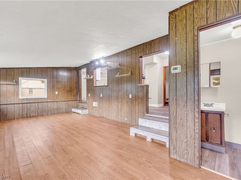 25121 Price Road, Bedford Heights, OH 44146 Photo 26