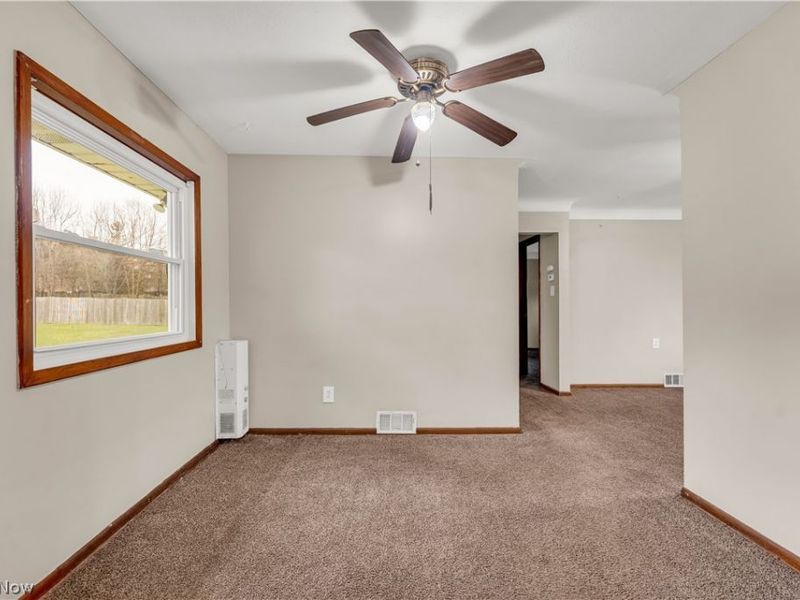 25121 Price Road, Bedford Heights, OH 44146 Photo 7