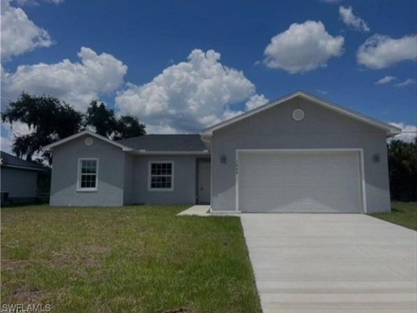 1927 Tryon CT , LEHIGH ACRES, FL 33972