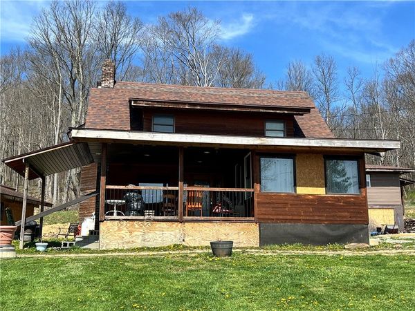 5815 Route 711, New Florence, PA 15944