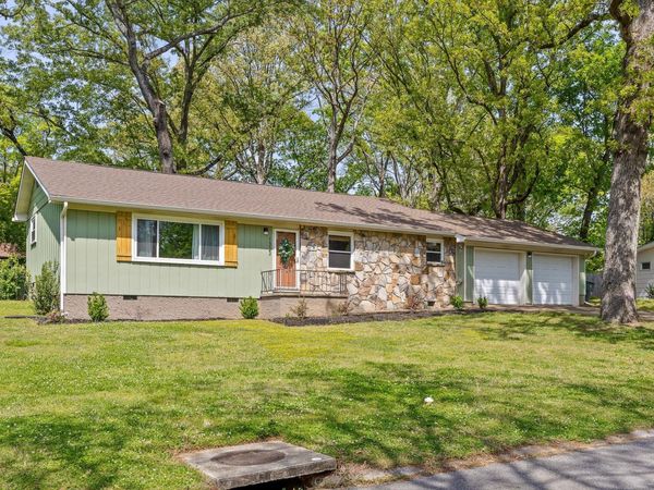 1333 Koblan Drive, Hixson, TN 37343