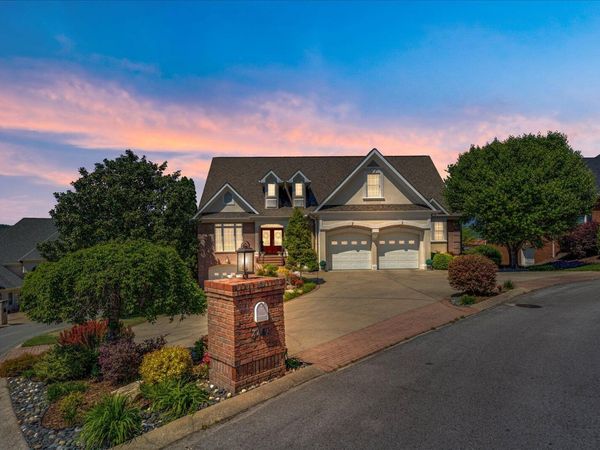 4448 Sailmaker Circle, Chattanooga, TN 37416