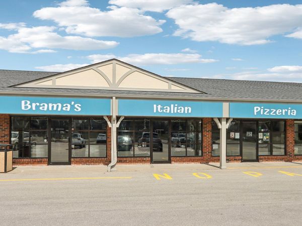 N112W16700 Mequon Rd, Germantown, WI 53022