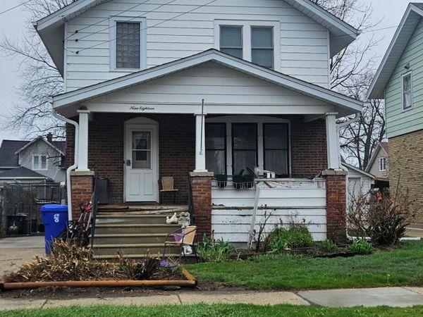 918 74th St, Kenosha, WI 53143