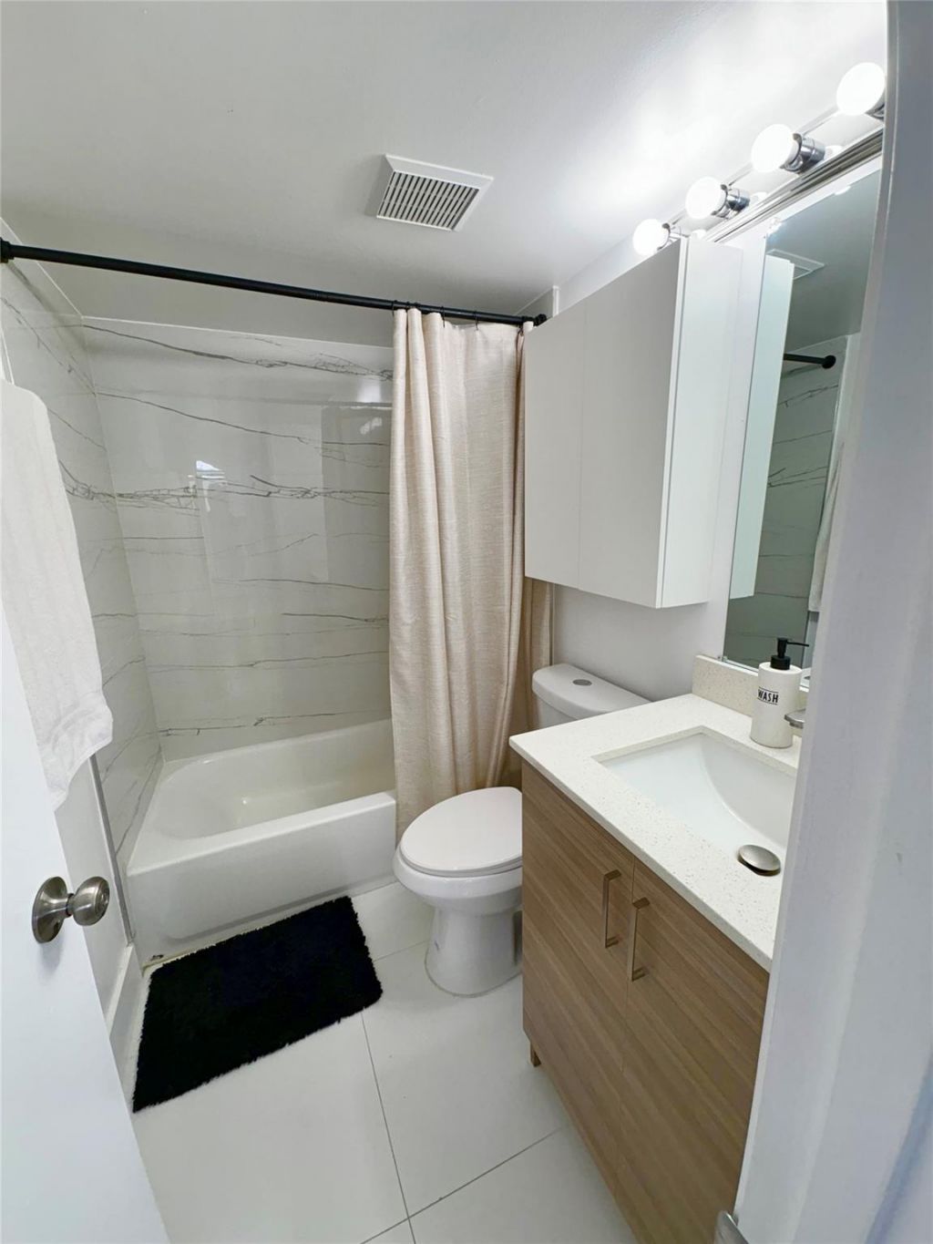 4832 Grapevine Way, Davie, FL 33331 Photo