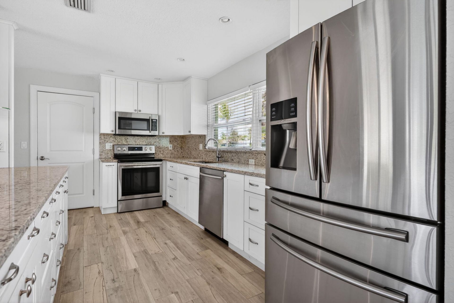 3856 Lighthouse Drive, Palm Beach Gardens, FL 33410 Photo