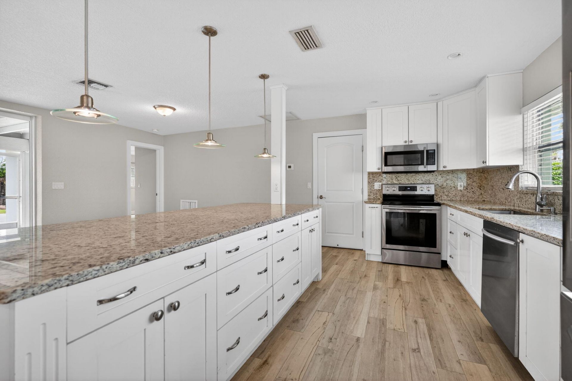 3856 Lighthouse Drive, Palm Beach Gardens, FL 33410 Photo