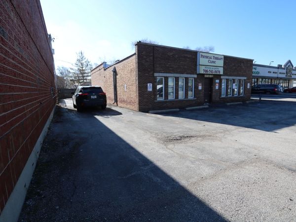 6737 W 95th Street , Oak Lawn, IL 60453