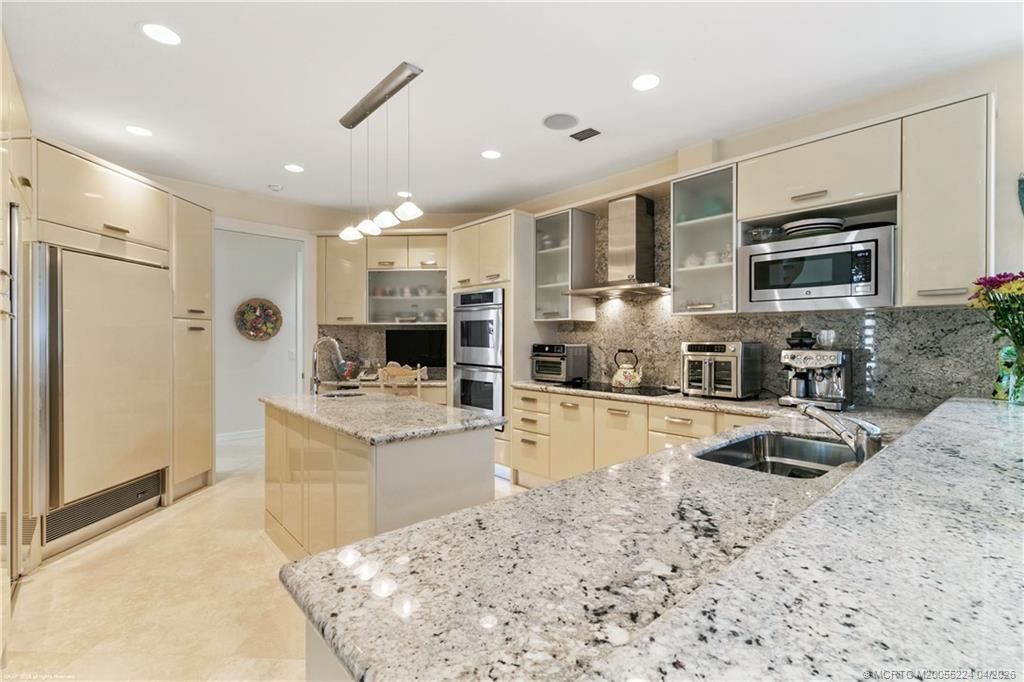 6819 SE South Marina Way, Stuart, FL 34996 Photo