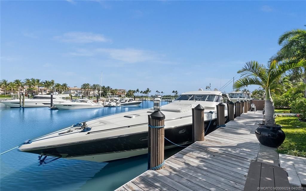 6819 SE South Marina Way, Stuart, FL 34996 Photo