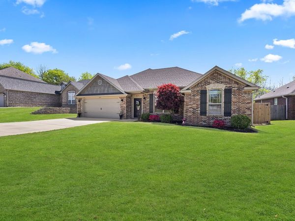 3257 Indian Springs Avenue , Springdale, AR 72762