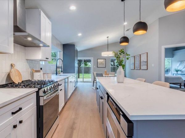 802 Brook Meadow TRL, Cedar Park, TX 78613