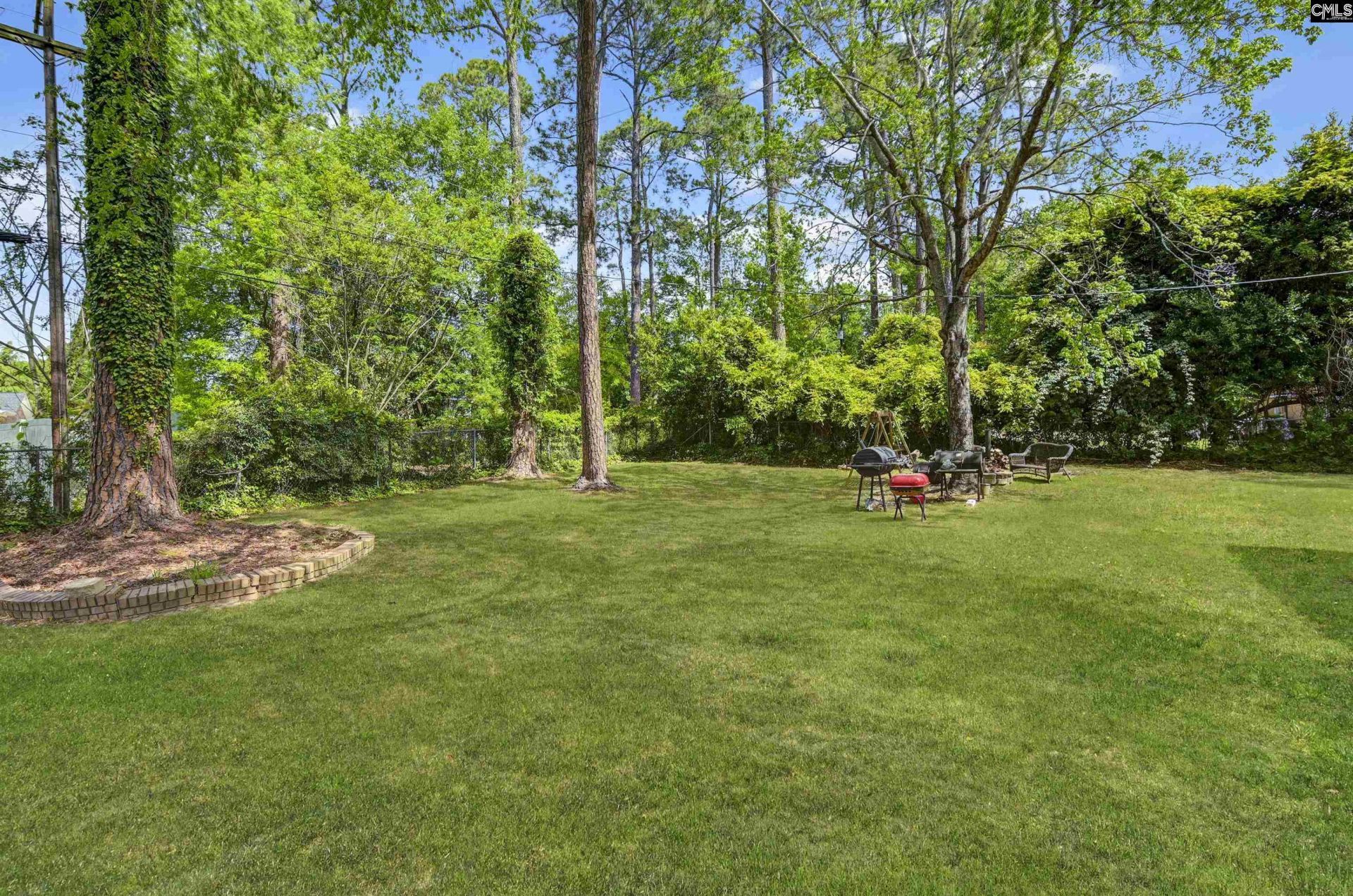 911 Fairwood Drive Photo 24