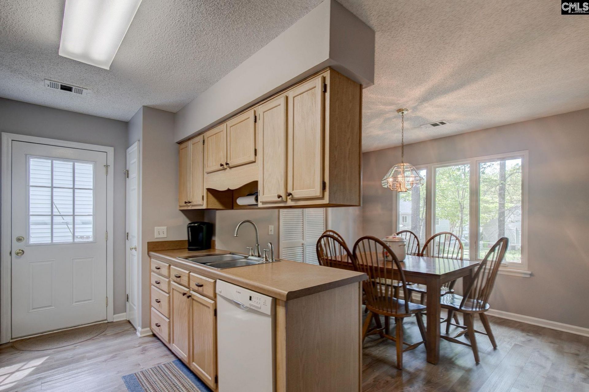 1113 Riverwalk Way Photo 10