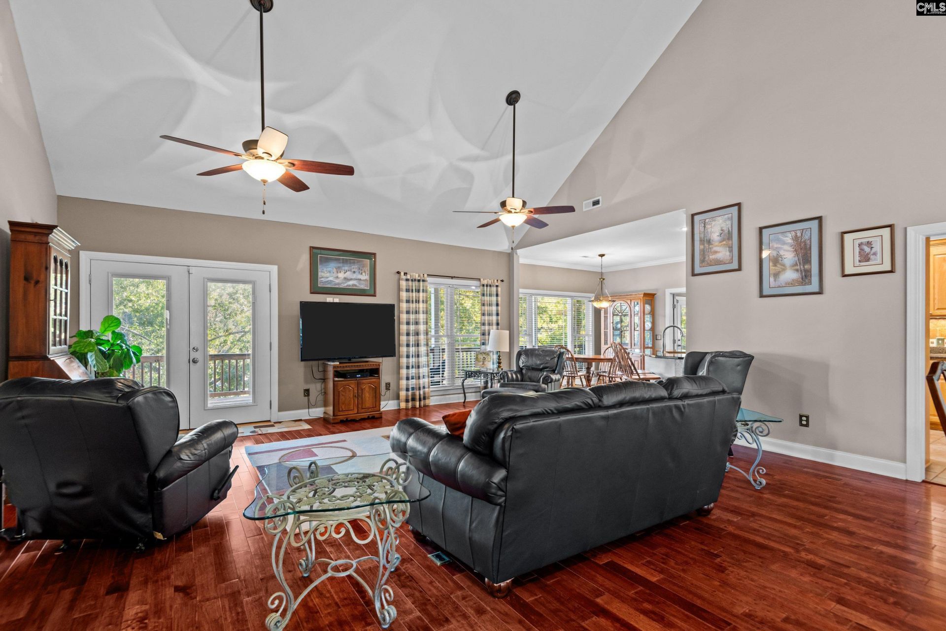 2210 Lake Road Photo 10