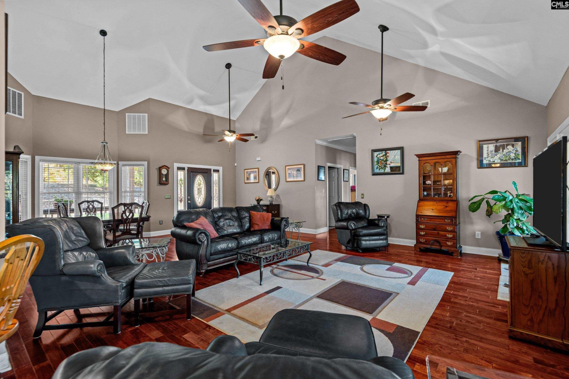 2210 Lake Road Photo 12