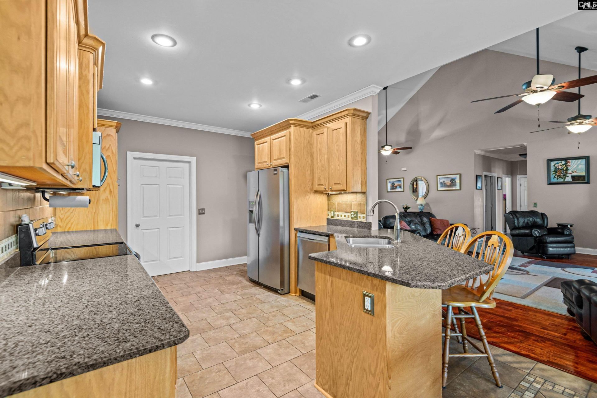 2210 Lake Road Photo 15